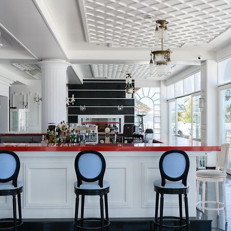 Minos Imperial Luxury Beach Resort & Spa Milatos Esterno foto The bar at the hotel