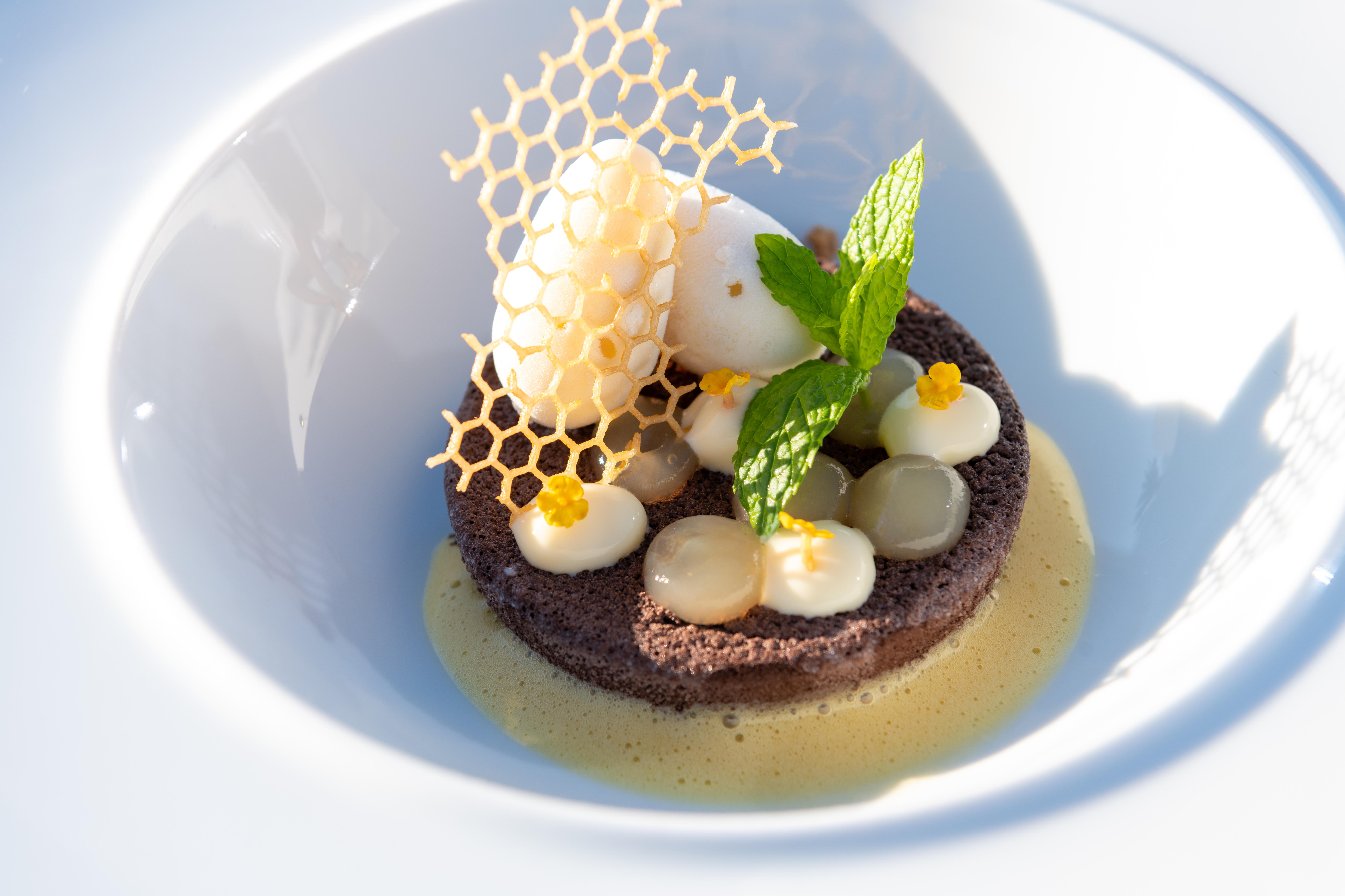 Minos Imperial Luxury Beach Resort & Spa Milatos Esterno foto A dessert
