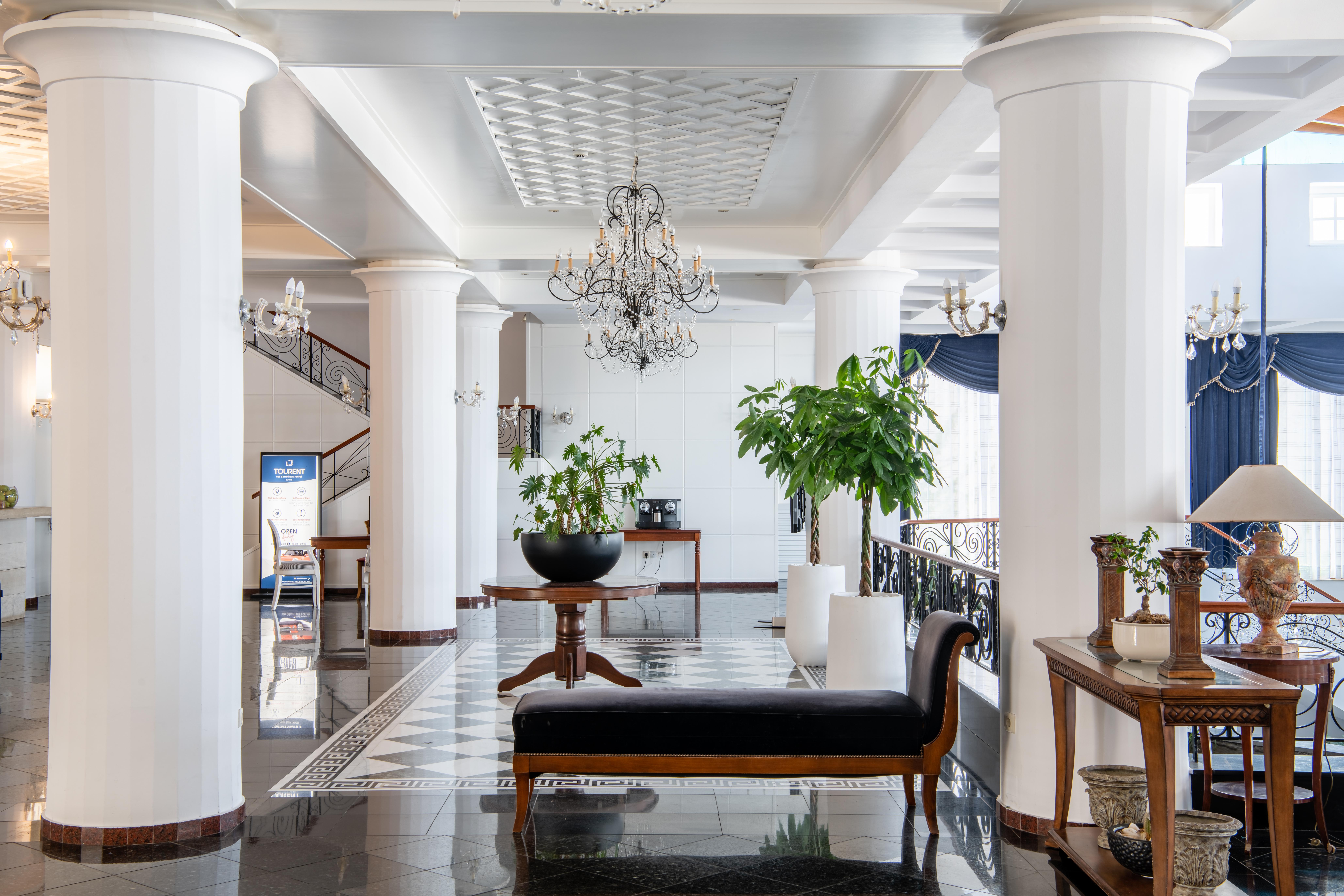 Minos Imperial Luxury Beach Resort & Spa Milatos Esterno foto The lobby of the hotel